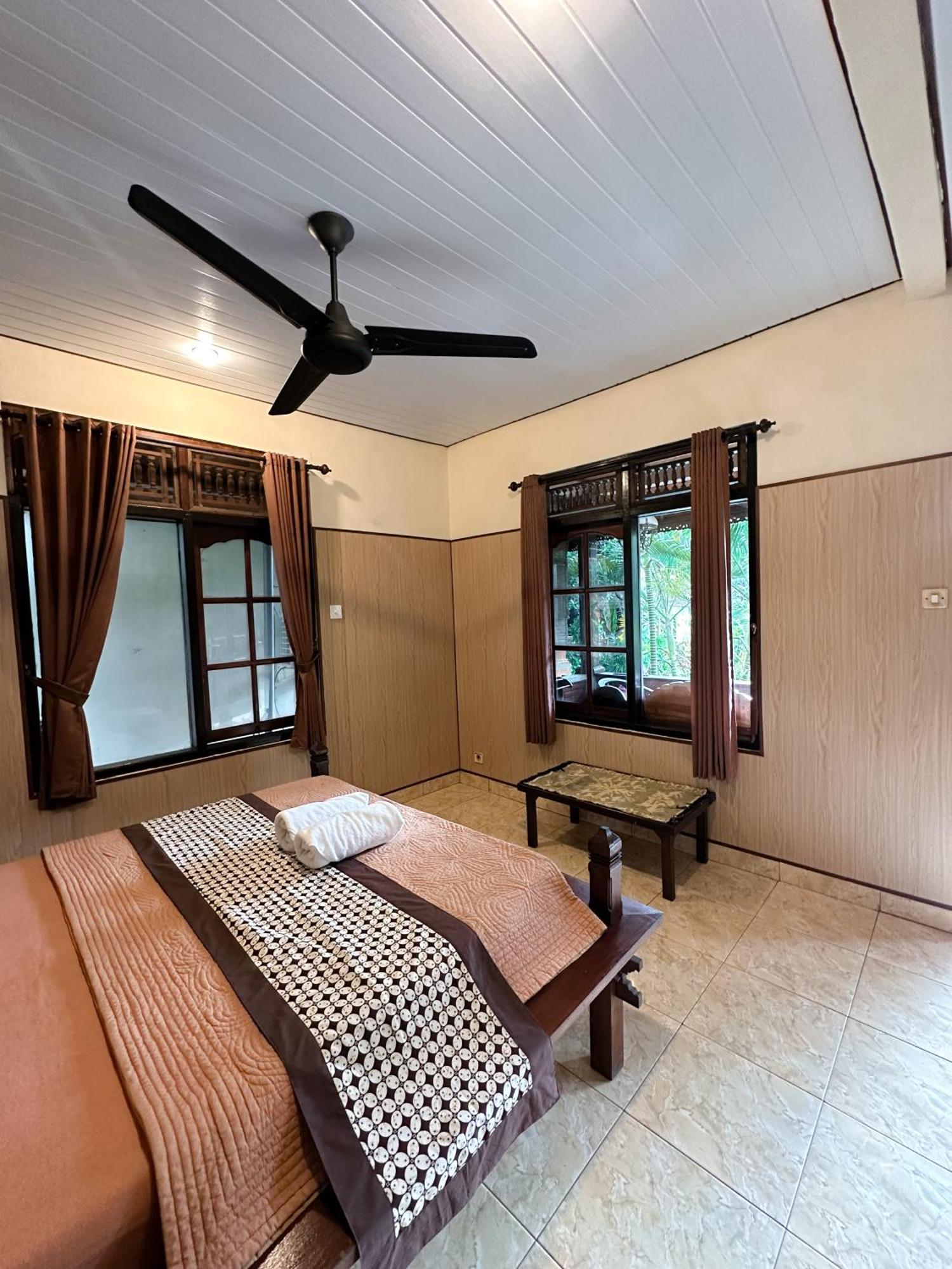 Kajeng Bungalow Ubud Exteriör bild
